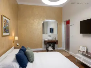 Pronájem bytu 1+1, Praha - Nové Město, Hálkova, 33 m2