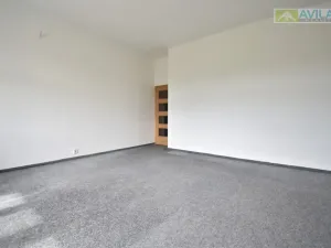 Pronájem bytu 3+1, Praha - Libeň, Na kopečku, 84 m2