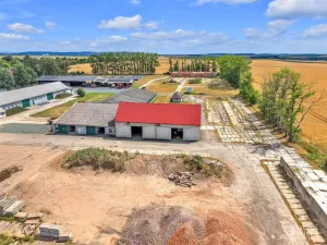 Prodej zemědělského objektu, Jasenná, 2100 m2