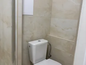 Pronájem bytu 1+kk, Hradec Králové, Severní, 27 m2