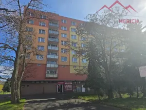 Pronájem bytu 1+1, Chomutov, Písečná, 36 m2