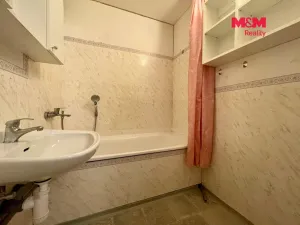 Prodej bytu 3+1, Praha - Kamýk, Papírníkova, 66 m2