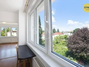 Pronájem bytu 1+1, Zlín, Hluboká, 37 m2