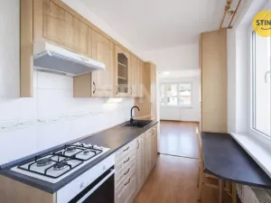 Pronájem bytu 1+1, Zlín, Hluboká, 37 m2