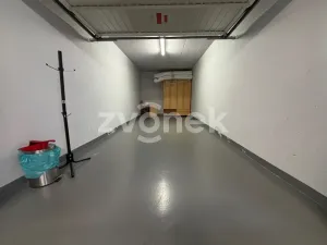 Pronájem garáže, Zlín, Na Honech I, 20 m2