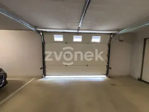 Pronájem garáže, Zlín, Na Honech I, 20 m2