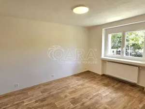 Pronájem bytu 2+1, Beroun - Beroun-Město, Sokolovská, 55 m2