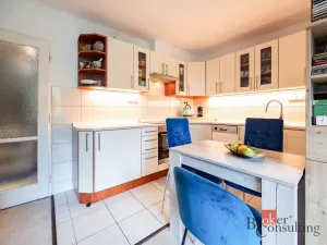 Pronájem bytu 1+kk, Praha - Střešovice, Na Petynce, 38 m2