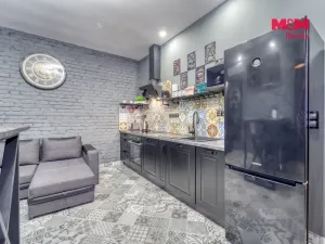 Prodej ubytování, Karlovy Vary, Foersterova, 395 m2