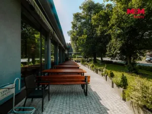 Prodej restaurace, Frenštát pod Radhoštěm, Školská čtvrť, 500 m2