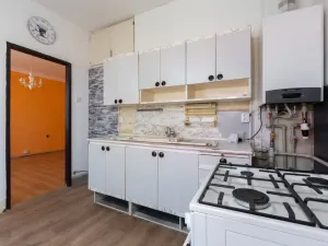 Prodej bytu 3+1, Teplice - Trnovany, Štúrova, 64 m2