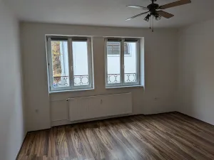 Pronájem bytu 2+1, Opava, Mnišská, 60 m2