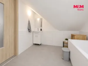Prodej rodinného domu, Golčův Jeníkov, Ráj, 140 m2