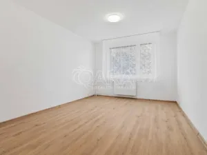 Pronájem bytu 2+1, Ústí nad Labem - Severní Terasa, Kmochova, 60 m2