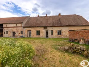 Prodej zemědělské usedlosti, Mokrovousy, 212 m2