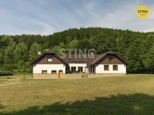 Prodej vícegeneračního domu, Morávka, 708 m2