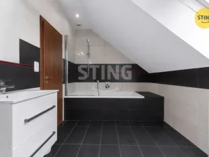 Prodej vícegeneračního domu, Morávka, 708 m2