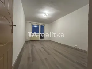 Pronájem bytu 3+1, Orlová, Vnitřní, 81 m2