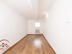 Pronájem bytu 1+1, Ostrava, Mariánskohorská, 31 m2