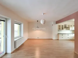 Pronájem vily, Praha - Modřany, Malá lada, 170 m2