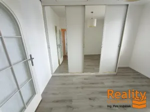 Pronájem bytu 2+1, Otrokovice, Školní, 56 m2