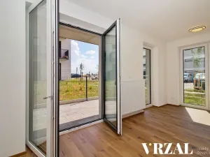 Pronájem bytu 1+kk, Dobřany, Denksteinova, 38 m2