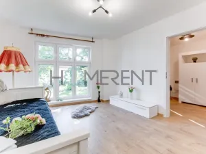 Pronájem bytu 1+kk, Praha - Malešice, Bakalářská, 38 m2