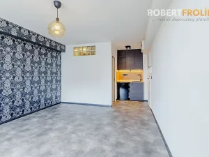 Prodej bytu 1+kk, Praha - Vokovice, Evropská, 24 m2