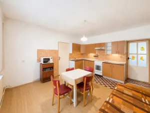 Prodej bytu 3+1, Šternberk, Vinohradská, 121 m2