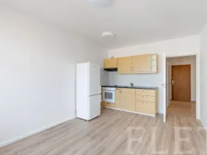 Pronájem bytu 2+kk, Praha - Troja, Hnězdenská, 46 m2