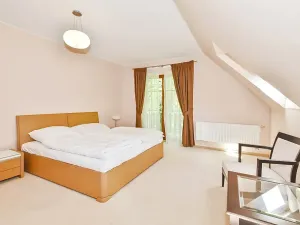 Prodej rodinného domu, Karlovy Vary, Slovenská, 147 m2