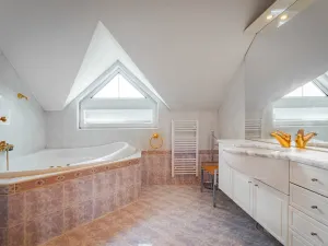 Prodej rodinného domu, Olomouc - Chomoutov, Javorová, 185 m2