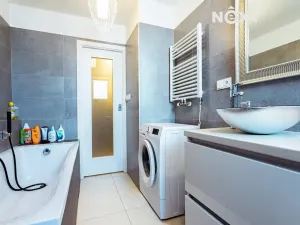 Prodej bytu 3+kk, České Budějovice, Plukovníka Malého, 60 m2