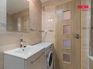 Pronájem bytu 1+1, Loket, Sportovní, 40 m2