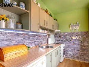 Prodej bytu 3+1, Praha - Kyje, Bajgarova, 68 m2
