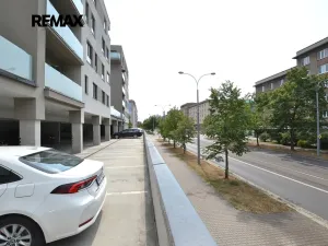 Pronájem bytu 2+kk, Plzeň, Koterovská, 42 m2