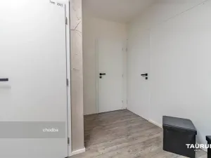 Pronájem kanceláře, Plzeň, Kopeckého sady, 265 m2
