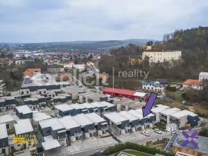 Pronájem bytu 1+kk, Zlín - Malenovice, Pod Hradem II, 27 m2