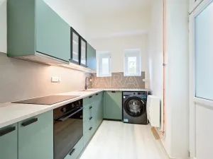 Pronájem bytu 2+1, Praha - Strašnice, Saratovská, 50 m2