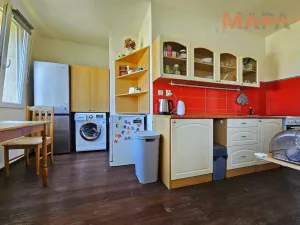 Prodej bytu 3+1, Chomutov, Jirkovská, 79 m2