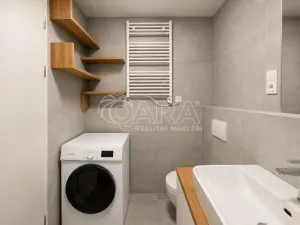 Pronájem bytu 2+kk, Praha - Modřany, Mezi vodami, 71 m2