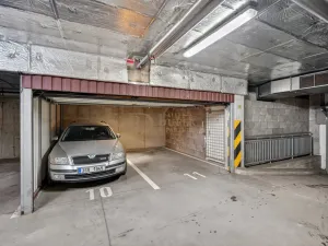 Pronájem bytu 2+kk, Praha - Michle, Novobohdalecká, 40 m2