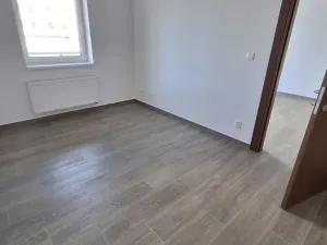 Pronájem bytu 2+kk, Teplice, Novoveská, 52 m2