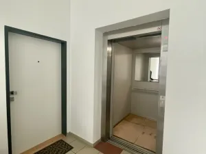Prodej bytu 2+1, Olomouc, gen. Píky, 62 m2