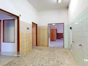 Pronájem rodinného domu, Roupov, 525 m2