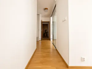 Pronájem bytu 3+kk, Praha - Žižkov, Jeseniova, 87 m2