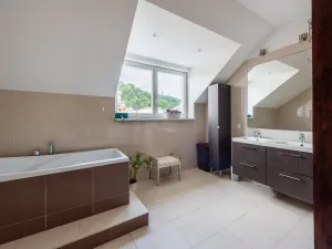 Prodej bytu 4+kk, Praha - Malá Strana, Zborovská, 173 m2