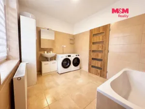Pronájem bytu 2+kk, Klášterec nad Ohří - Miřetice u Klášterce nad Ohří, Chomutovská, 64 m2