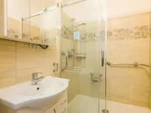 Prodej bytu 2+1, Uherčice, 62 m2