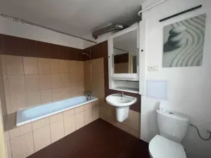 Pronájem bytu 2+1, Hranice, 50 m2